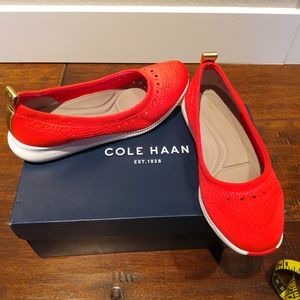 Cole Haan 2 Zerogrand Stolt flat women's size 6